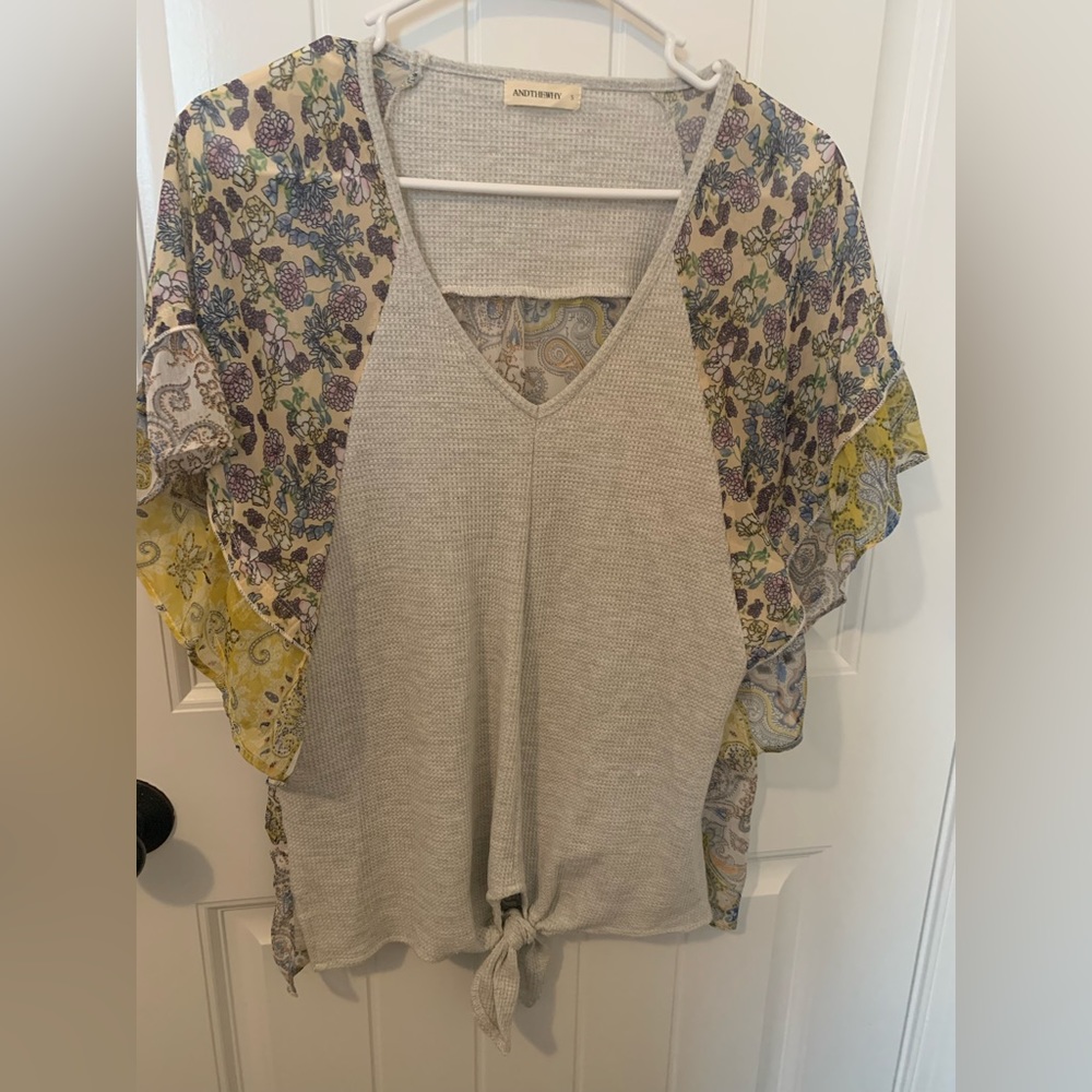 Colorful summer,top. Size small